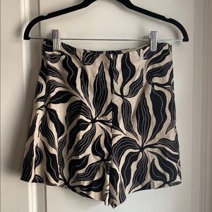 Zara Linen High Waist Leaf Print Women Shorts